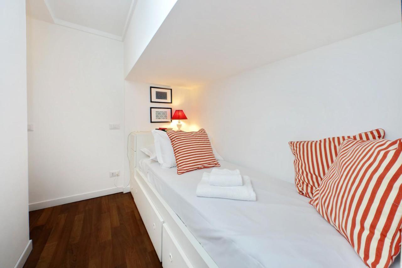 4Bnb - Serpenti Delightful Apartment โรม ภายนอก รูปภาพ